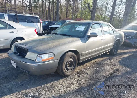 2003 Mercury Grand Marquis Gs z USA, uszkodzony, nr VIN 2MEFM74W73X610973